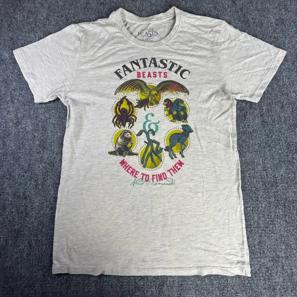 Universal Studios Fantastic Beasts Where to Find Them Graphic T-Shirt Gray Med